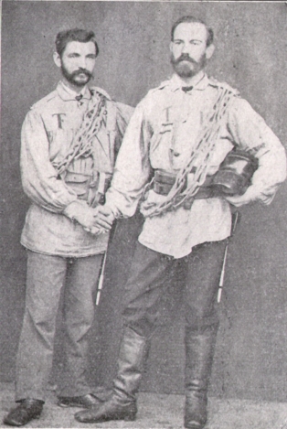 Links Heinrich Backofen, rechts Eduard Jentzsch
